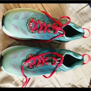 Hoka Bondi Size 10.5